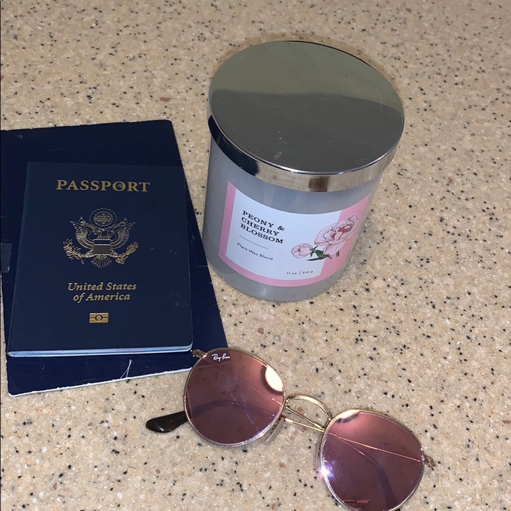 Ray-Ban Round Pink Flash Lens Sunglasses
